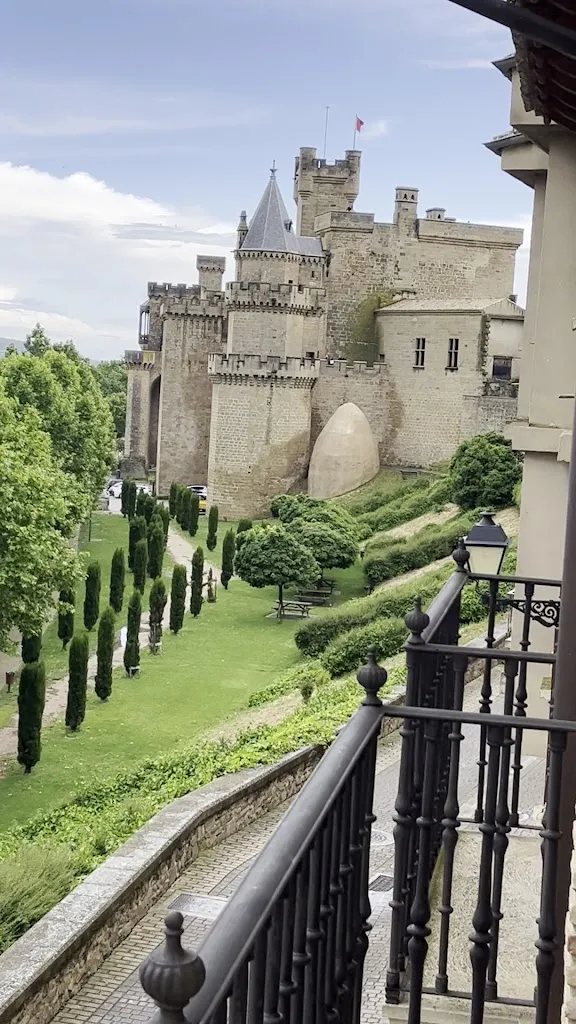 Mark Sullivan_Merindad de Olite_Olite_review