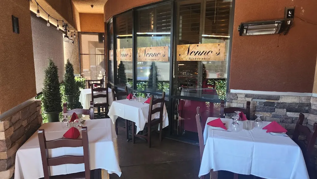 Nonno's Ristorante_Murieta_slider_image_3