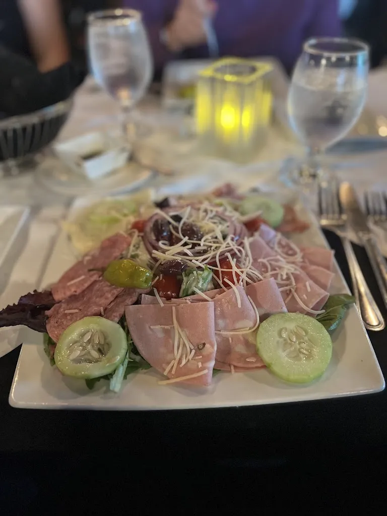 Mountain 30_Anthony's Lounge & Ristorante_Murieta_review