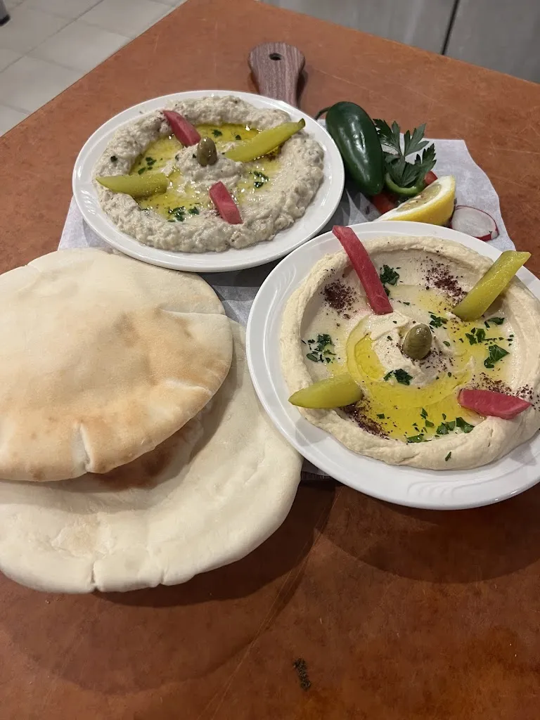 DoughLicious Restaurant & Catering_Murieta_slider_image_3