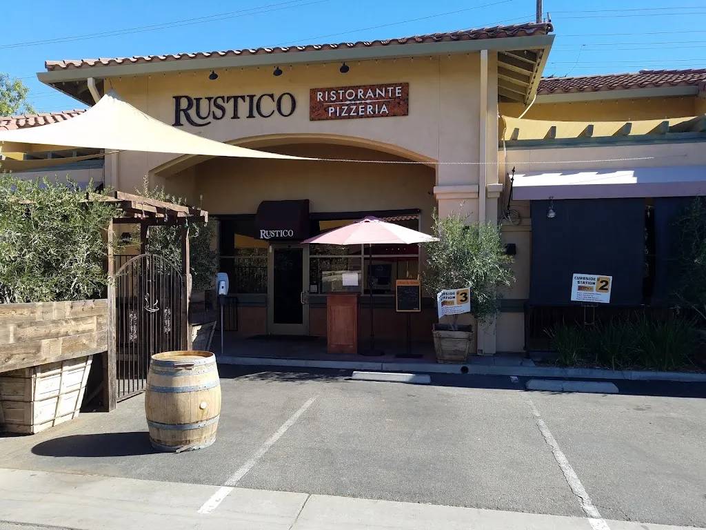 Rustico Ristorante & Pizzeria_Murieta_slider_image_1