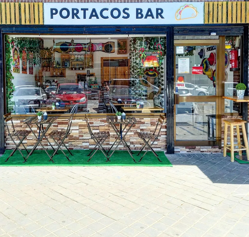 Portacos Bar restaurant in Oltza