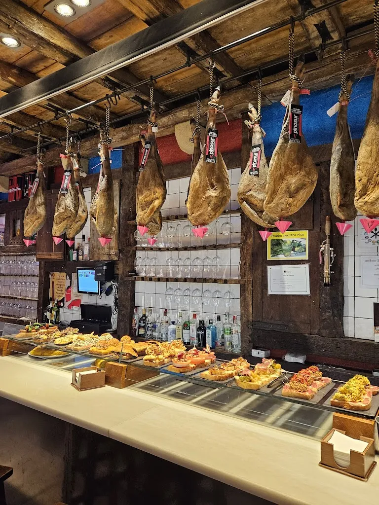 Darryl Kerr_La Mandarra de La Ramos_Provincia de Navarra_review