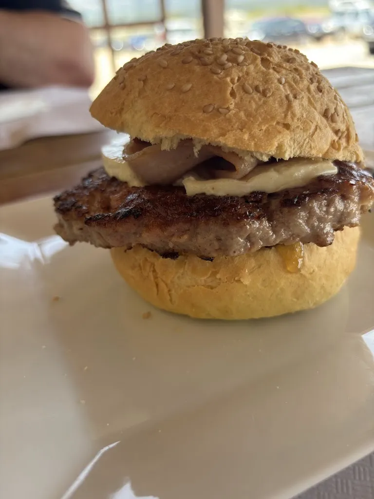 Sara Mendez_Bar restaurante Camping Acedo_Piedramillera_review