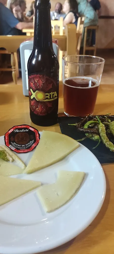 Menu_Cafetería Txarpa_Roncal/Erronkari_image_3