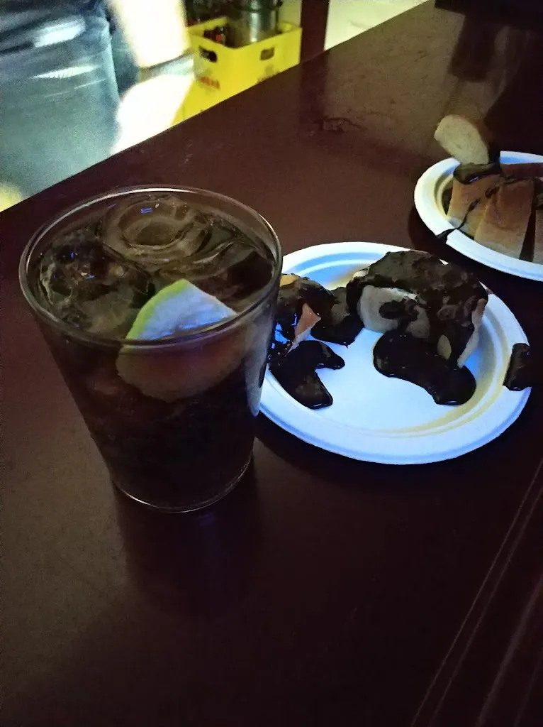 Daniel R_Bar GUNFLY'S_Peralta/Azkoien_review