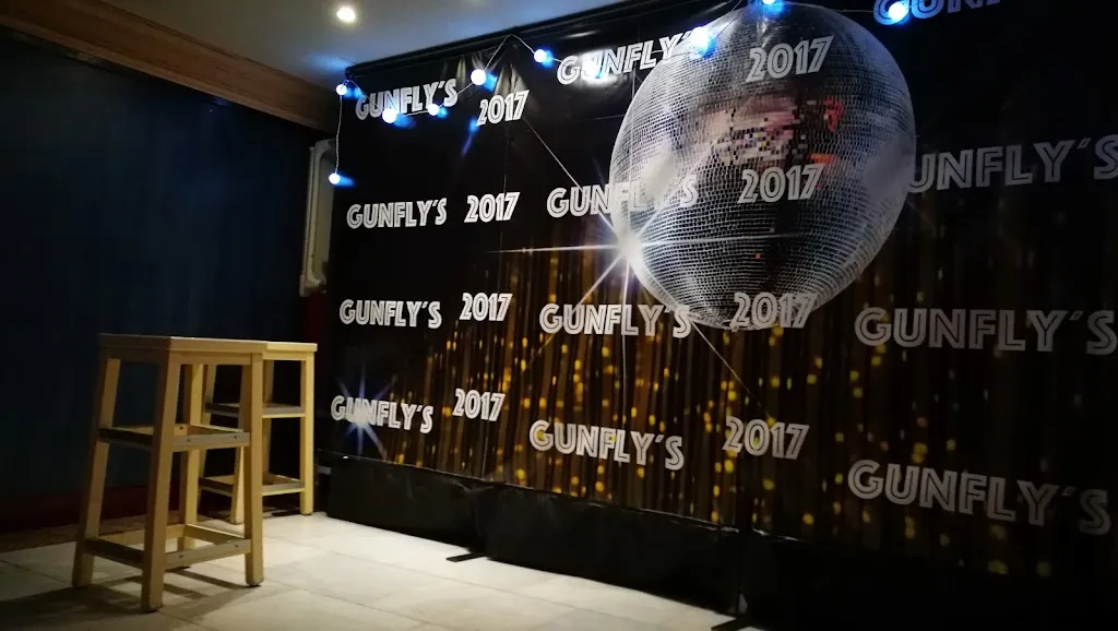 Bar GUNFLY'S_Peralta/Azkoien_slider_image_3