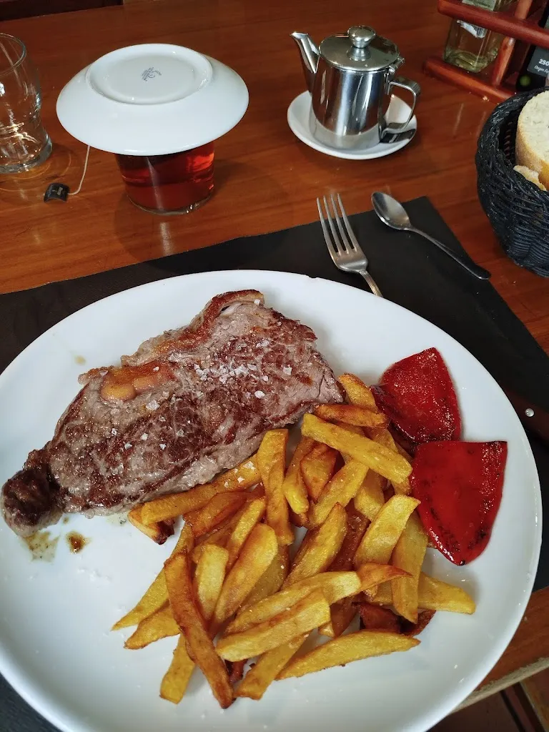 Bustitz Ostatua restaurant in Sunbilla