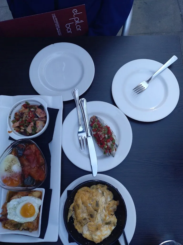 Menu_Bar El Pilar_Sangüesa/Zangoza_image_6