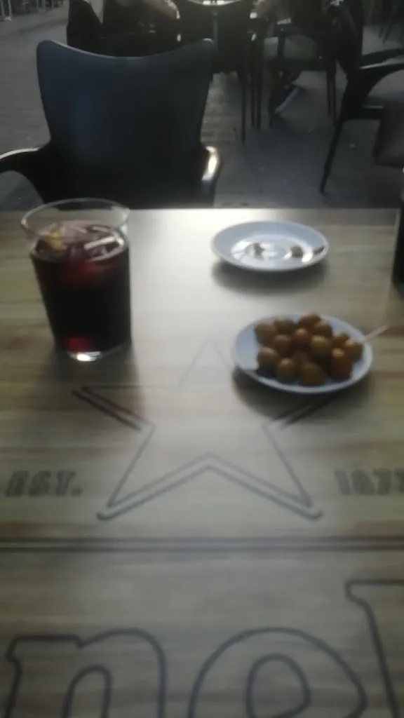 claude mauline_bar rebole_Sangüesa/Zangoza_recensione