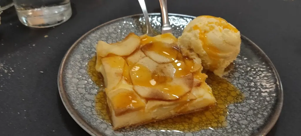 Jesus_Maira Restaurant_Segundo Ensanche_review