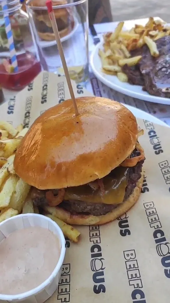 Beefcious Ensanche de Vallecas_Segundo Ensanche_slider_image_2