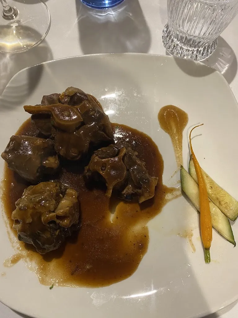 Riccardo Conci_La Olla_Segundo Ensanche_review