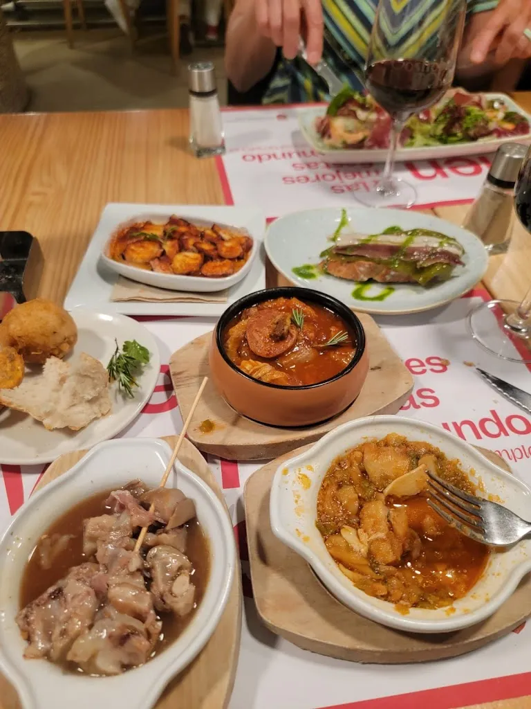 Alex Wise_GastroBar Moka_Segundo Ensanche_review