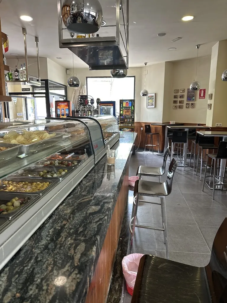 Oscar Bernal Martin_Nueva York_Segundo Ensanche_review