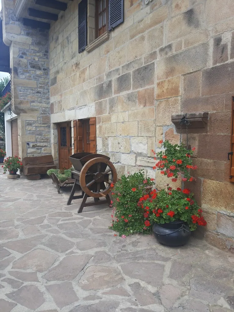 FoodMountain_Herriko ostatua_Tiebas-Muruarte de Reta_review