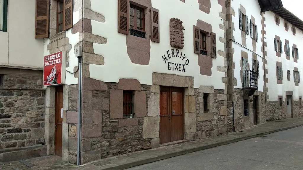 Herriko ostatua restaurant in Tiebas-Muruarte de Reta