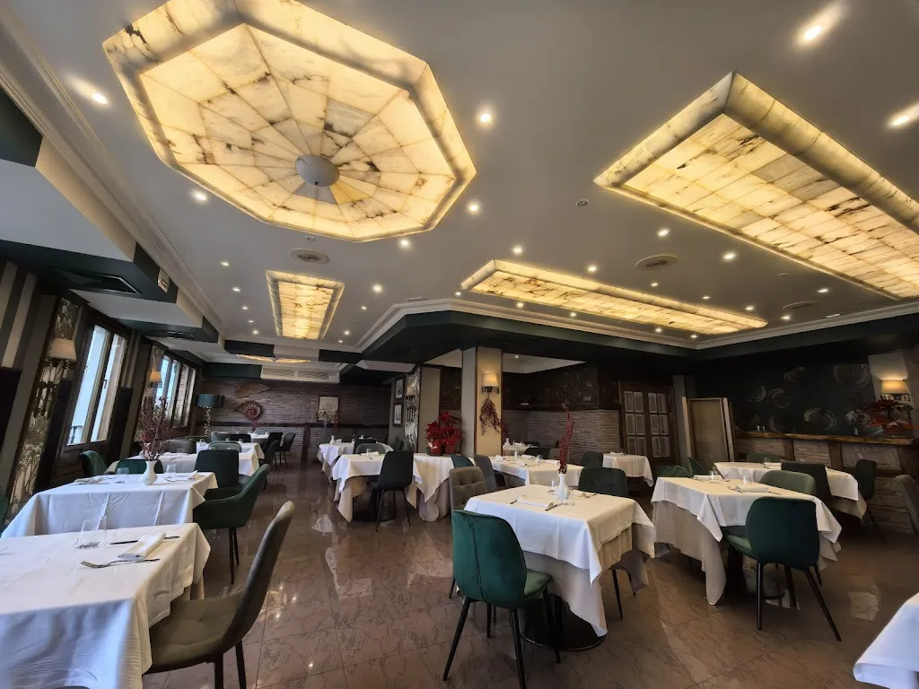 Salegi jatetxea_Tirapu_slider_image_1