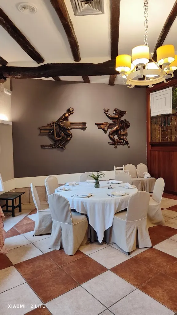 Salegi jatetxea_Tirapu_slider_image_3