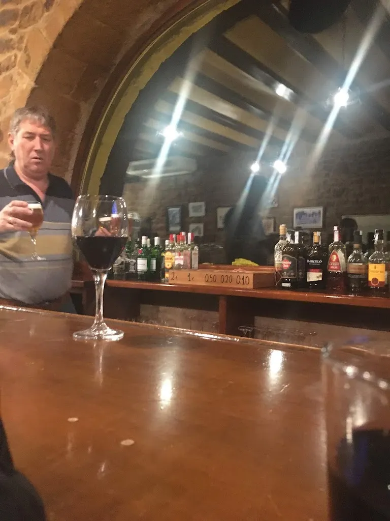 Yoana Martinez_El Mesón_Torres del Río_review