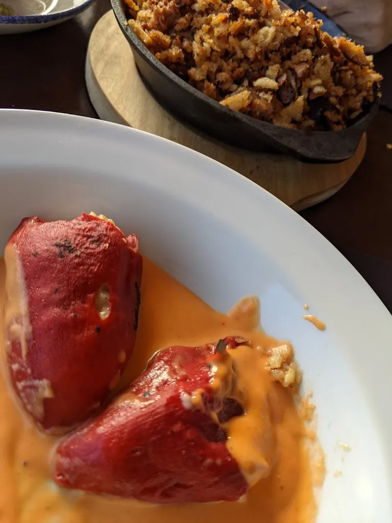 Nikki Golesworthy_Pastas Urrutia_Ujué_review