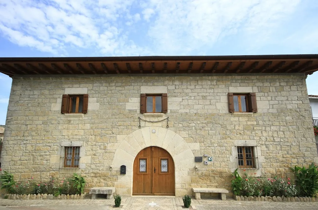 Casa de la Cadena_Ultzama_slider_image_1