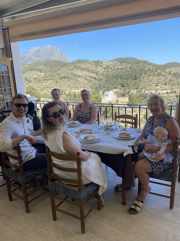 Reg Rea_Restaurant Isa i Toni_Sella_review