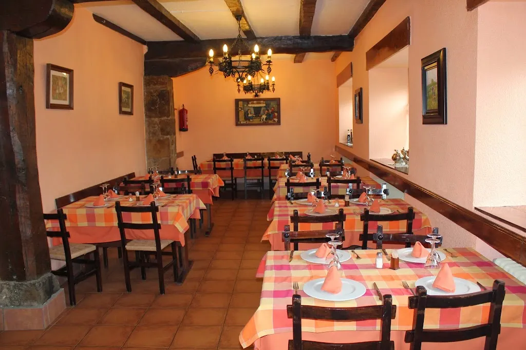 Posada de Alkotz restaurant in Ultzama