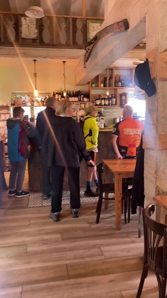 Bereko Benta Jatetxea Izpegi, Erratzu_Urrotz_slider_image_2