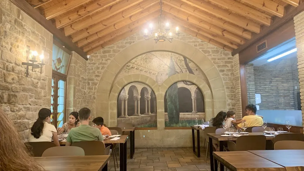 trini oliver_Hotel Beratxa_Tafalla_review