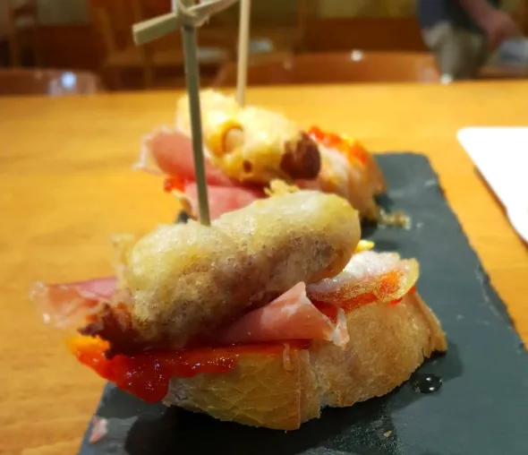 Téid Gasparini_Bar Larrain_Tafalla_review