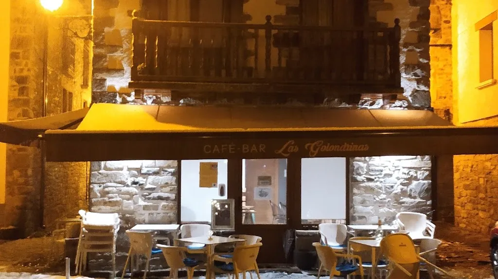 Las Golondrinas.ainariak ristorante a Urzainqui