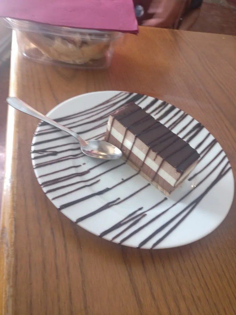 Clint Jean Louis_TXIRITINGA_Valle de Yerri/Deierri_review