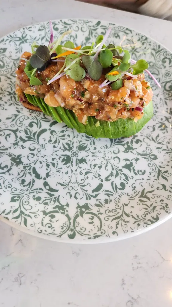 Dan Lucian Ilie_Sessions Restaurant_Sax_review