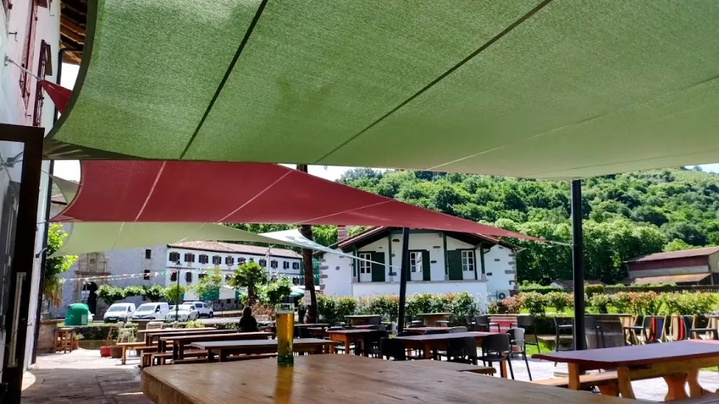 Itzalbela Voiles d'ombrage_Restaurante Urbia_Urdazubi/Urdax_review