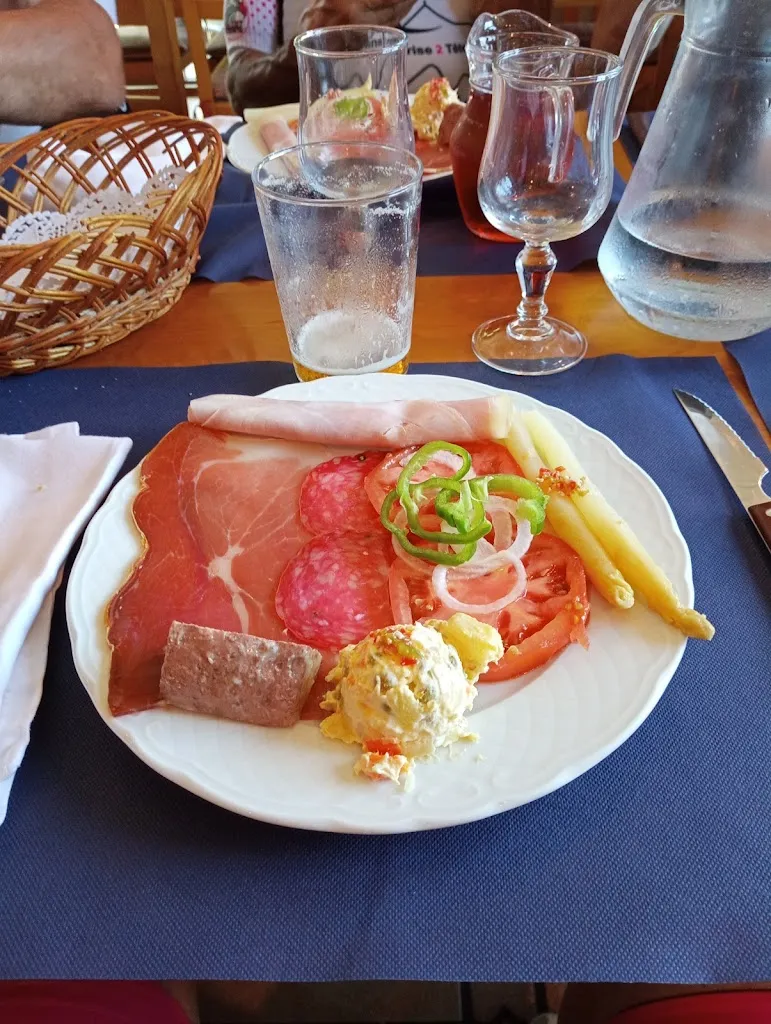 J-L C_Mikelenborda Venta Restaurante_Urdazubi/Urdax_review