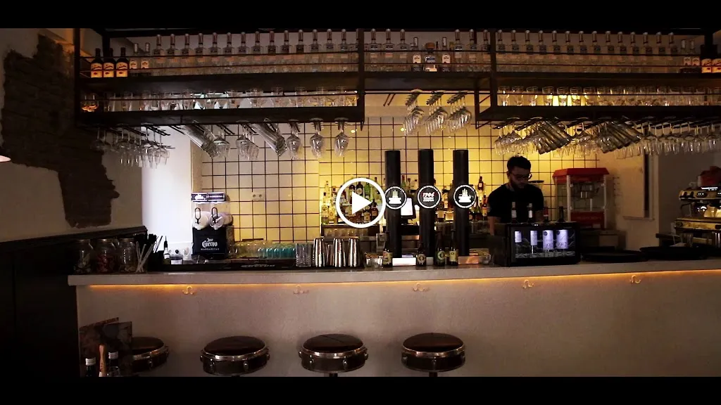 Restaurante Amicis_Sax_slider_image_2