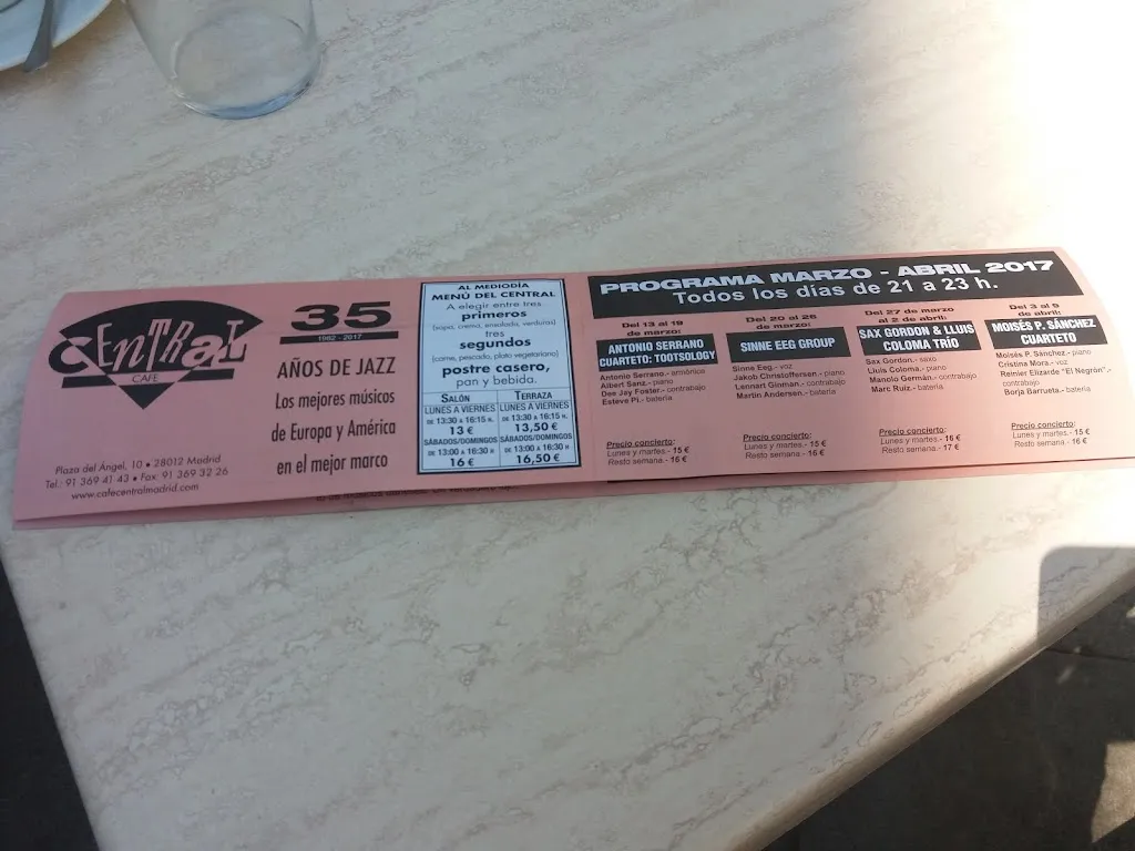 Menu_Café Central_Sax_image_3