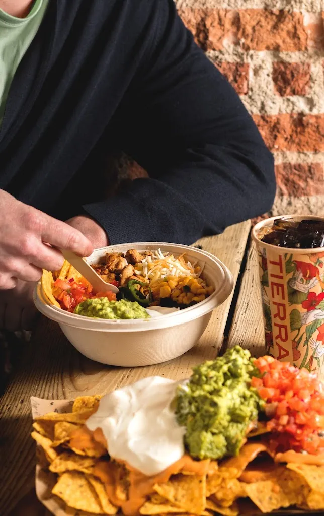 Menu_Tierra Burrito Bar_Yerri_image_5