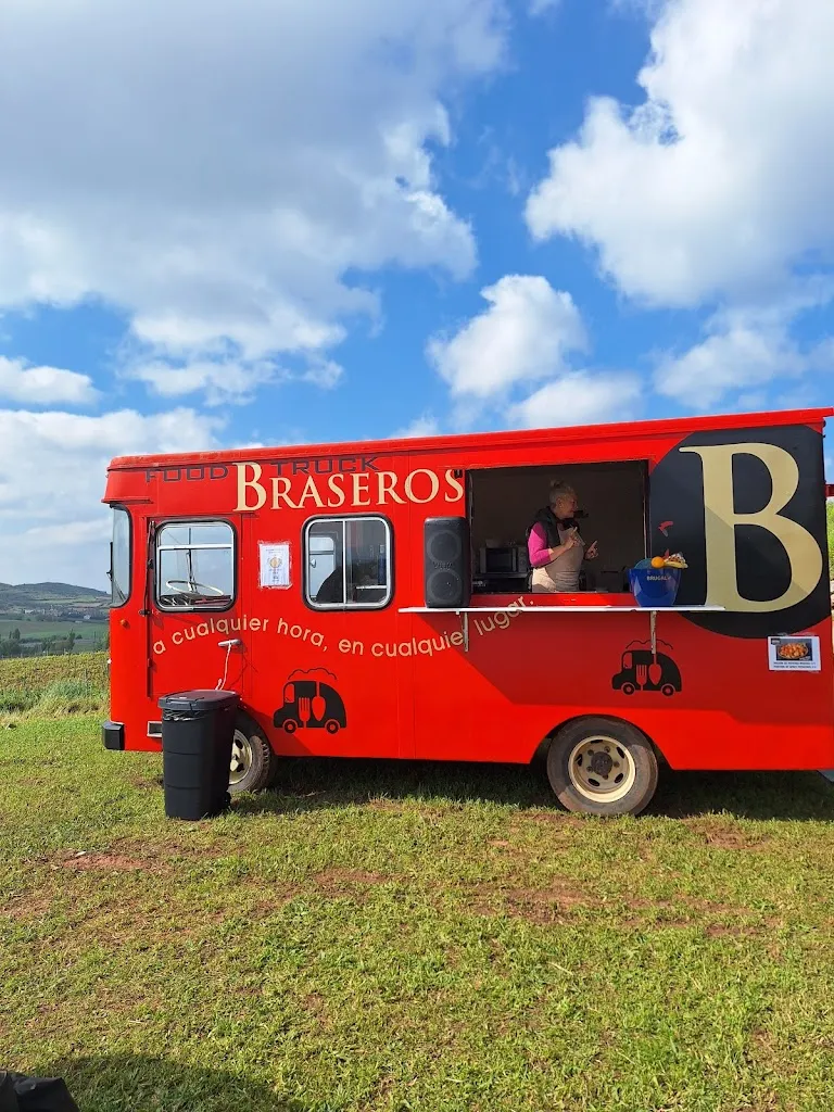 Laura Donker_Food truck_Villamayor de Monjardín_recensione