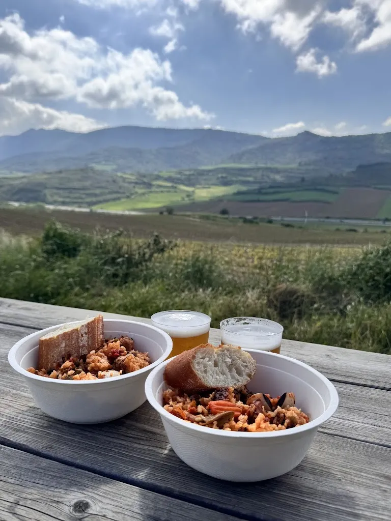Food truck restaurant in Villamayor de Monjardín