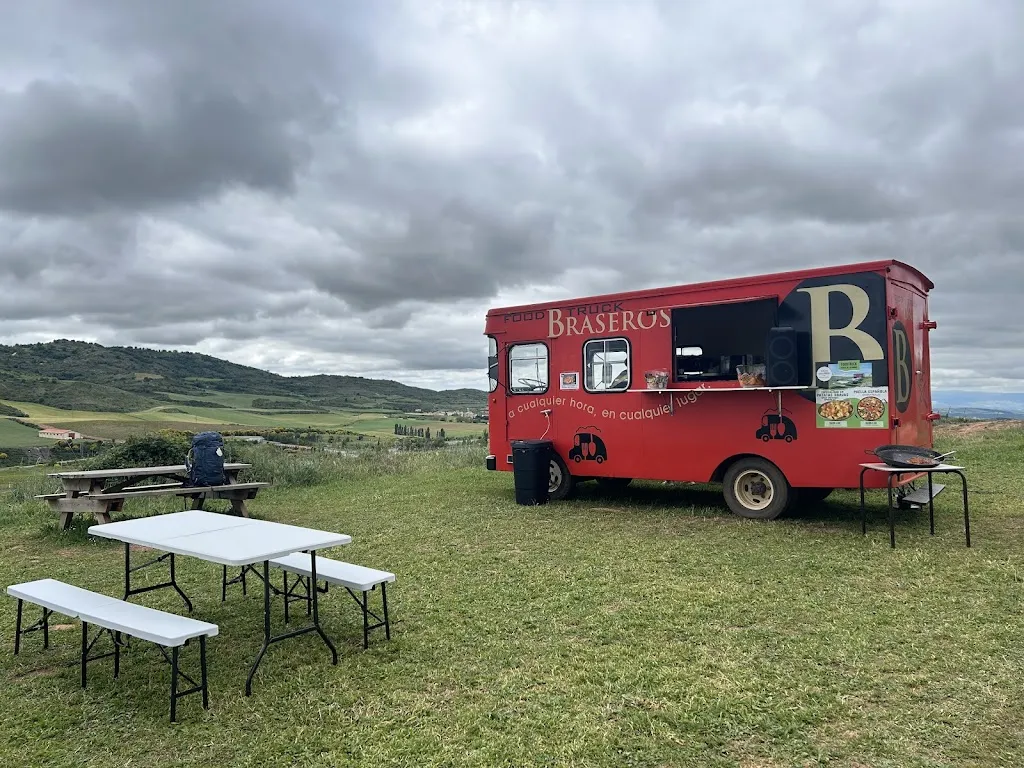 Food truck_Villamayor de Monjardín_slider_image_2