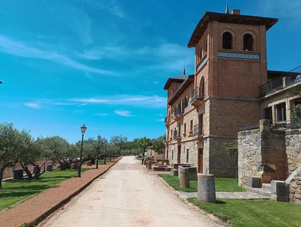 BODEGAS CASTILLO DE MONJARDIN SA_Villamayor de Monjardín_slider_image_3