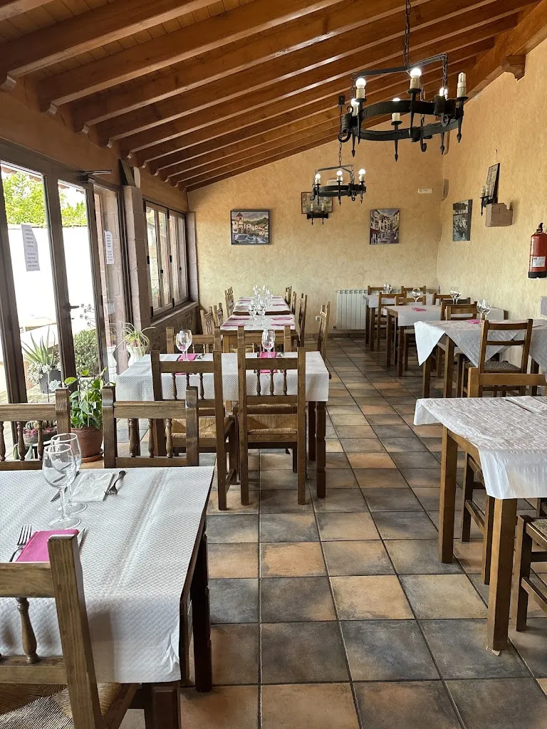 Restaurante Kattalin_Zugarramurdi_slider_image_1