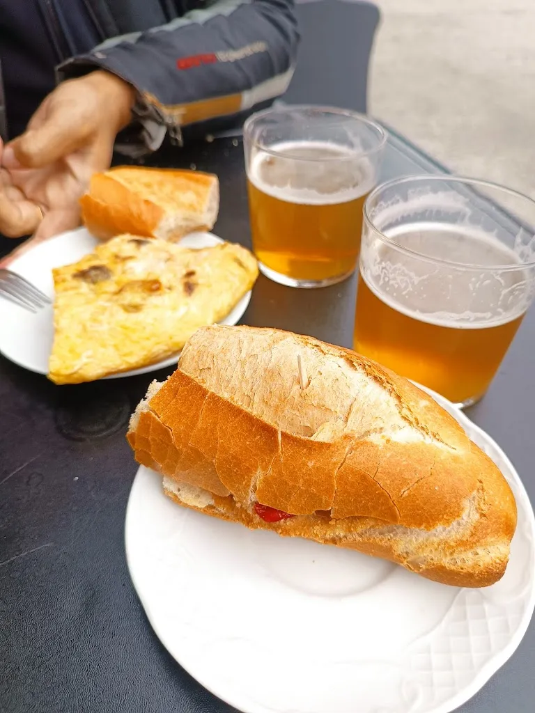 José M. Hdez._Ansalas Bar Restaurante_Zugarramurdi_review