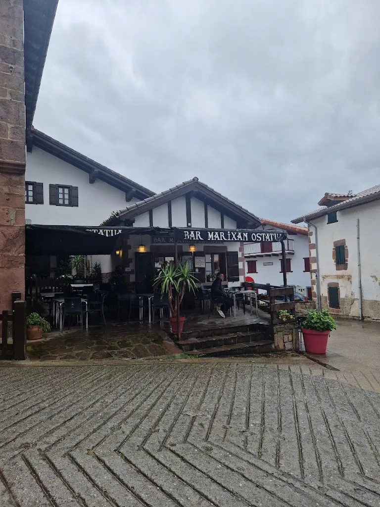 Bar Marixan Ostatua_Zugarramurdi_slider_image_2