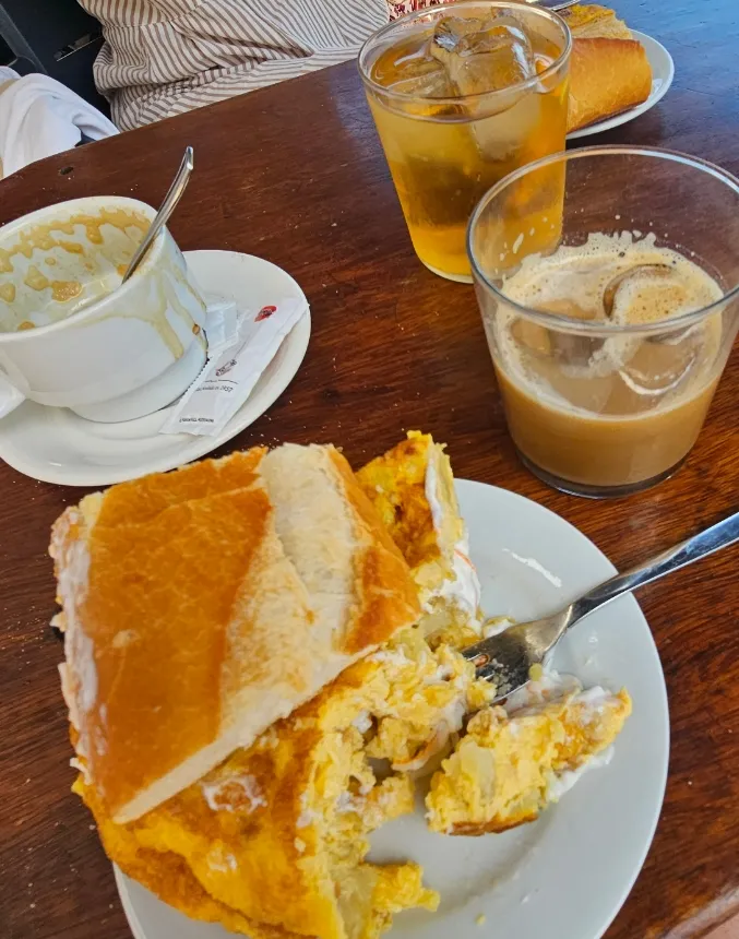 Bar Marixan Ostatua_Zugarramurdi_slider_image_3