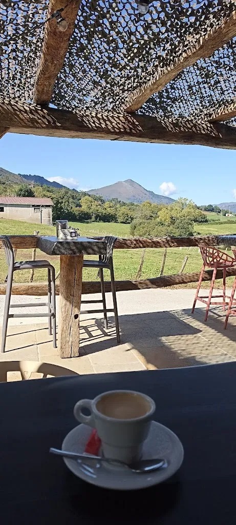 Sanoki Ostatua_Zugarramurdi_slider_image_2