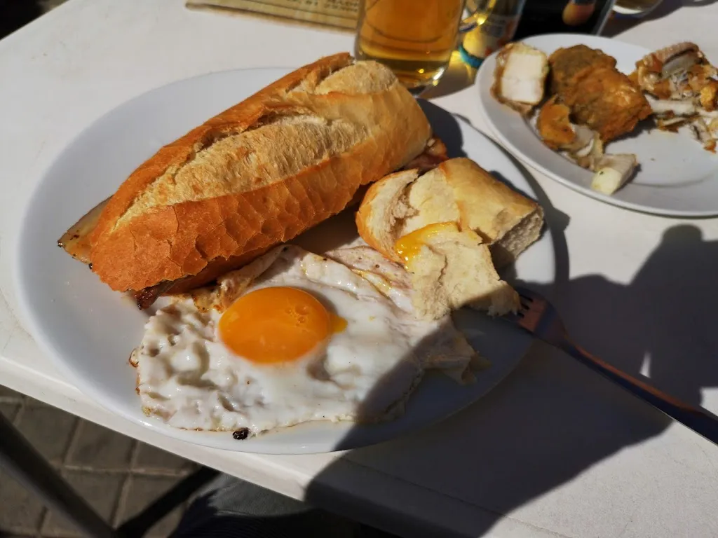 Menu_Café - Bar Mi Amigo_Ambía_image_6