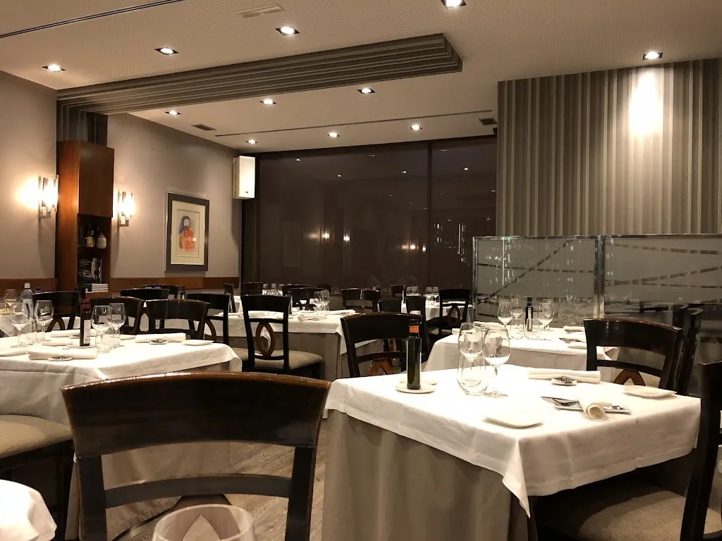 Restaurante Treintaitrés_Tudela_slider_image_1